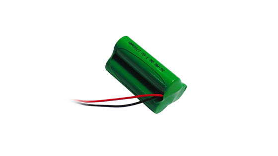 kupować Wysokiej pojemności 1700mAh Pryzmatyczna bateria ładowana ponownie do świateł awaryjnych Bezprzewodowe telefony Urządzenia zapasowe Certyfikowane RoHS produkcja online