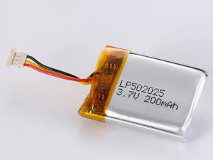 LP502025 200MAH Akumulator poliestrowy litowy przyjazny dla środowiska 12 miesięcy 3,7 V napięcie i 150-200 Wh/kg Gęstość energii